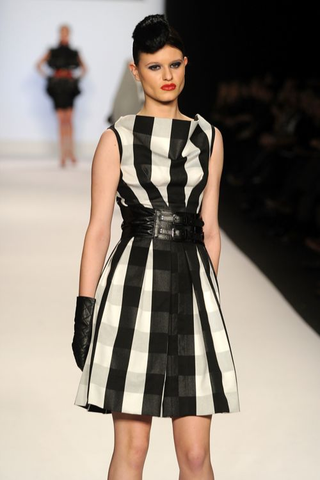 Illustration for article titled Sneak Peek: The Project Runway Fashion Show